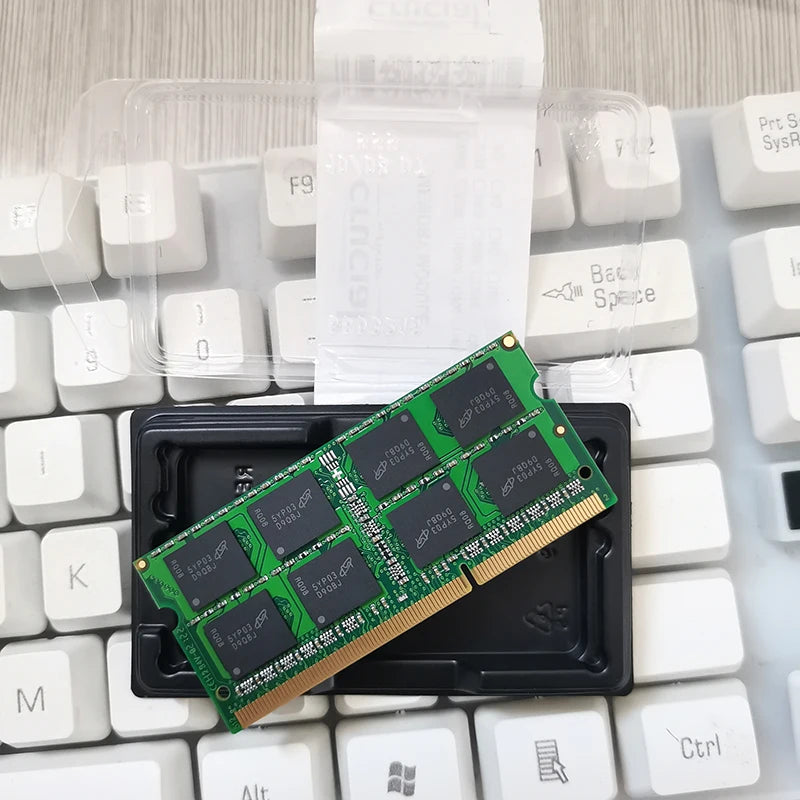 DDR3 DDR3L 4GB 8GB SO-DIMM 1333MHZ 1600MHz PC3L /PC3--12800S 10600S 8500S 1.5V 1.35V 204pin 2RX8 SODIMM Laptop Notebook Memories